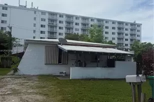 1258 NE 109th St, Miami, FL 33161 - Photo 1