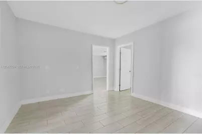 18100 NW 7th Pl, Miami Gardens, FL 33169 - Photo 25