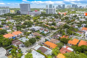 2638 SW 30th Ct, Miami, FL 33133 - Photo 15