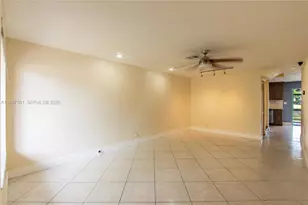 9803 NW 37th St, Sunrise, FL 33351 - Photo 7