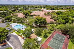 9803 NW 37th St, Sunrise, FL 33351 - Photo 47