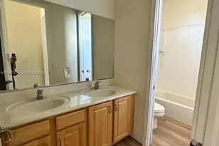 1926 NE 3rd Ct, Homestead, FL 33033 - Photo 19