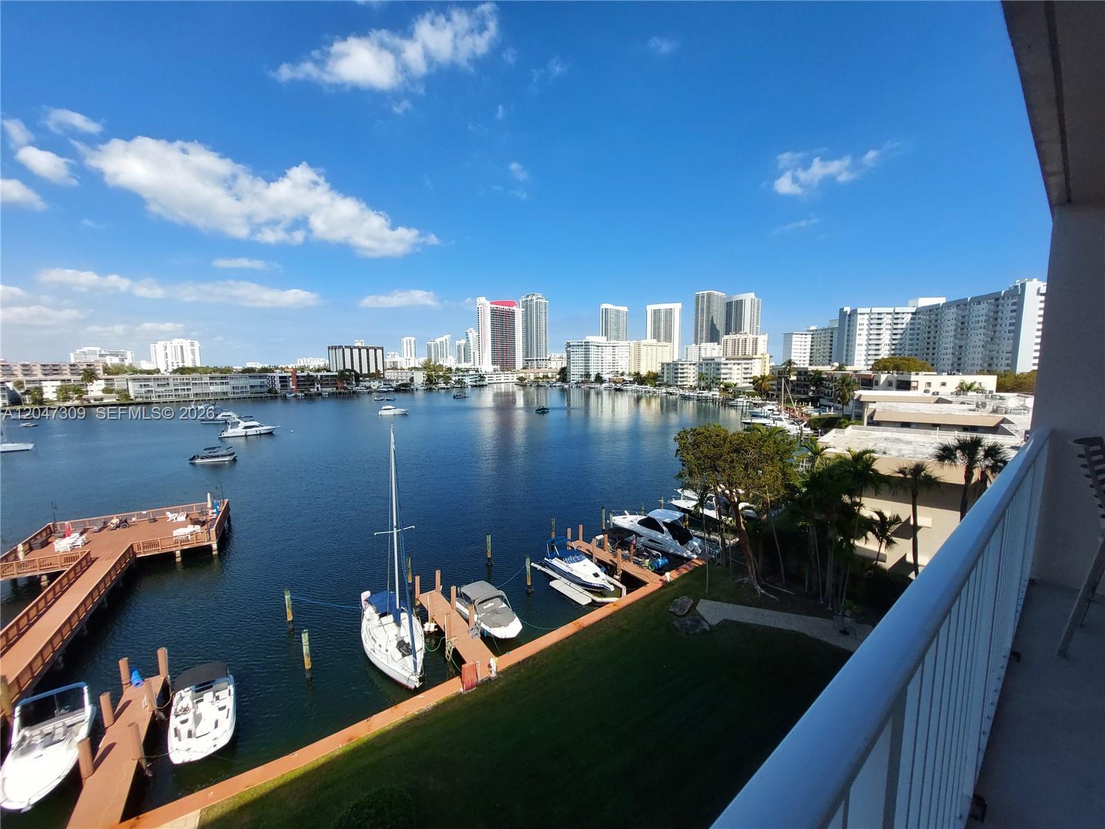 400 Golden Isles Dr #47 - 400 Golden Isles Dr #47, Hallandale Beach, FL 33009 Luxury Property | Jose Angel Pina
