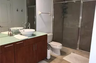 315 NE 3rd Ave, Fort Lauderdale, FL 33301 - Photo 11