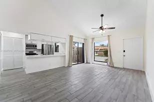 2025 SW 82nd Ave, Davie, FL 33324 - Photo 9