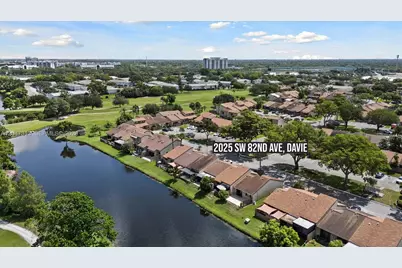 2025 SW 82nd Ave #1, Davie, FL 33324 - Photo 37