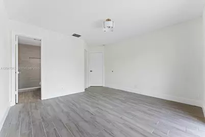2025 SW 82nd Ave #1, Davie, FL 33324 - Photo 21