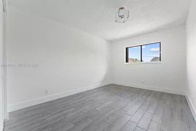 2025 SW 82nd Ave #1, Davie, FL 33324 - Photo 23