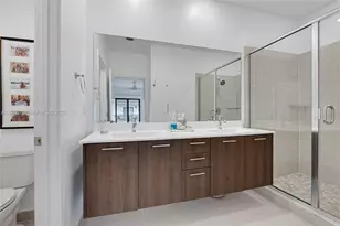 4605 NW 83rd Path, Doral, FL 33166 - Photo 11