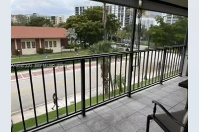 201 178th Dr #304, Sunny Isles Beach, FL 33160 - Photo 7