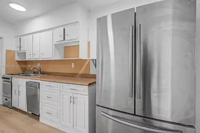 60 NW 79th St #27, Miami, FL 33150 - Photo 13