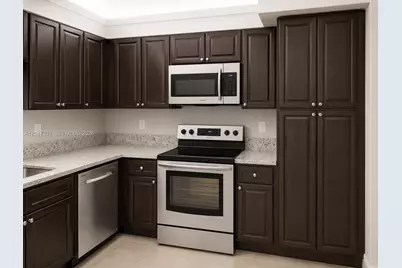 331 Lakeview Dr #203, Weston, FL 33326 - Photo 3