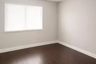 331 Lakeview Dr, Weston, FL 33326 - Photo 9