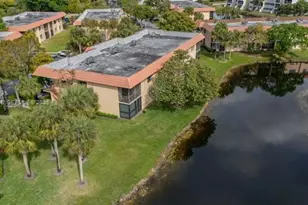 182 Lakeview Dr, Weston, FL 33326 - Photo 3