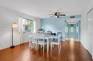 182 Lakeview Dr, Weston, FL 33326 - Photo 11