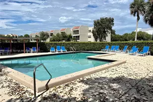 182 Lakeview Dr, Weston, FL 33326 - Photo 29