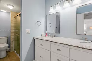 182 Lakeview Dr, Weston, FL 33326 - Photo 17