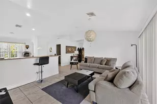 2501 57th St W, Lehigh Acres, FL 33971 - Photo 5