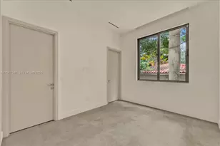 7701 Coquina Dr, North Bay Village, FL 33141 - Photo 39