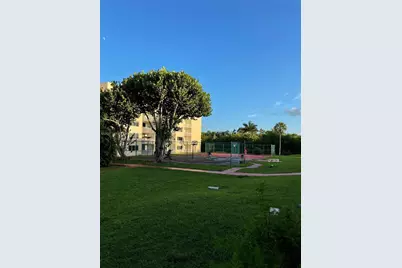 6950 Miami Gardens Dr #2-312A, Hialeah, FL 33015 - Photo 17
