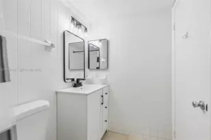 13455 SW 9th Ct, Pembroke Pines, FL 33027 - Photo 25