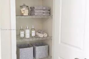 4022 Long Leaf Ln, Hollywood, FL 33021 - Photo 13