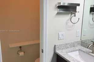 4022 Long Leaf Ln, Hollywood, FL 33021 - Photo 11