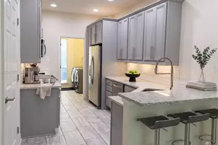 4022 Long Leaf Ln, Hollywood, FL 33021 - Photo 3