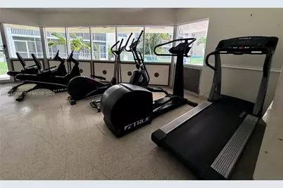 301 NE 14th Ave #703, Hallandale Beach, FL 33009 - Photo 11