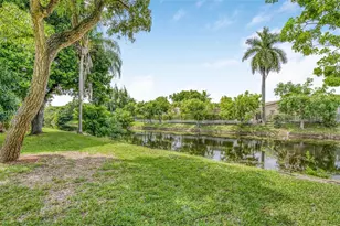 709 Gardens Dr, Pompano Beach, FL 33069 - Photo 21