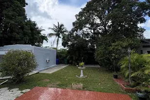 2928 SW 15th St, Miami, FL 33145 - Photo 11