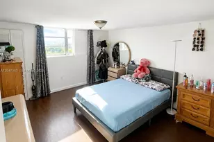 5050 NW 7th St, Miami, FL 33126 - Photo 5