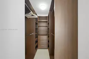 244 Biscayne Blvd, Miami, FL 33132 - Photo 9