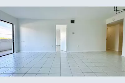 130 S Shore Dr #4B, Miami Beach, FL 33141 - Photo 7