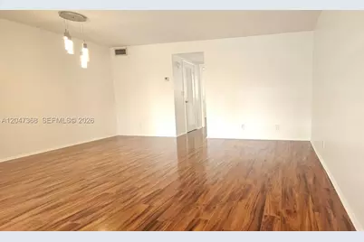 300 Layne Blvd #313, Hallandale Beach, FL 33009 - Photo 3