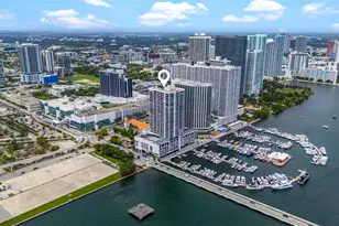 555 NE 15th St, Miami, FL 33132 - Photo 5