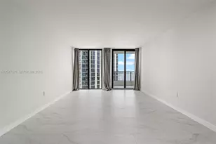 555 NE 15th St, Miami, FL 33132 - Photo 13
