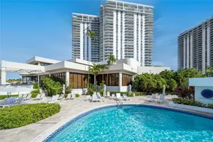 19707 Turnberry Way, Aventura, FL 33180 - Photo 11