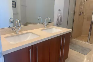 1111 SW 1st Ave, Miami, FL 33130 - Photo 9
