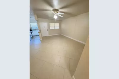 270 E Layne Blvd #110, Hallandale Beach, FL 33009 - Photo 9