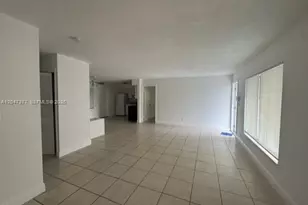 6901 Thomas St, Hollywood, FL 33024 - Photo 7