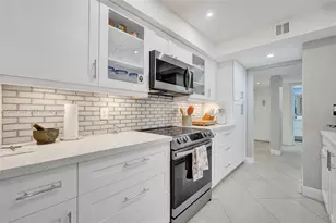 1430 Sheridan St, Hollywood, FL 33020 - Photo 17
