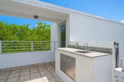 3253 McDonald St, Miami, FL 33133 - Photo 21