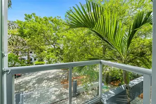 3253 McDonald St, Miami, FL 33133 - Photo 29