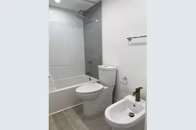 911 E Ponce De Leon Blvd #301, Coral Gables, FL 33134 - Photo 9
