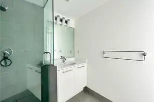 92 SW 3rd St, Miami, FL 33130 - Photo 19