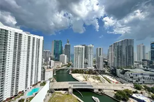 92 SW 3rd St, Miami, FL 33130 - Photo 1