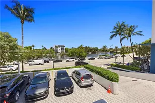 2457 Collins Ave, Miami Beach, FL 33140 - Photo 11