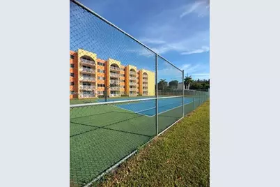 6930 Miami Gardens Dr #1-517, Hialeah, FL 33015 - Photo 17