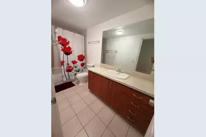 6930 Miami Gardens Dr #1-517, Hialeah, FL 33015 - Photo 3